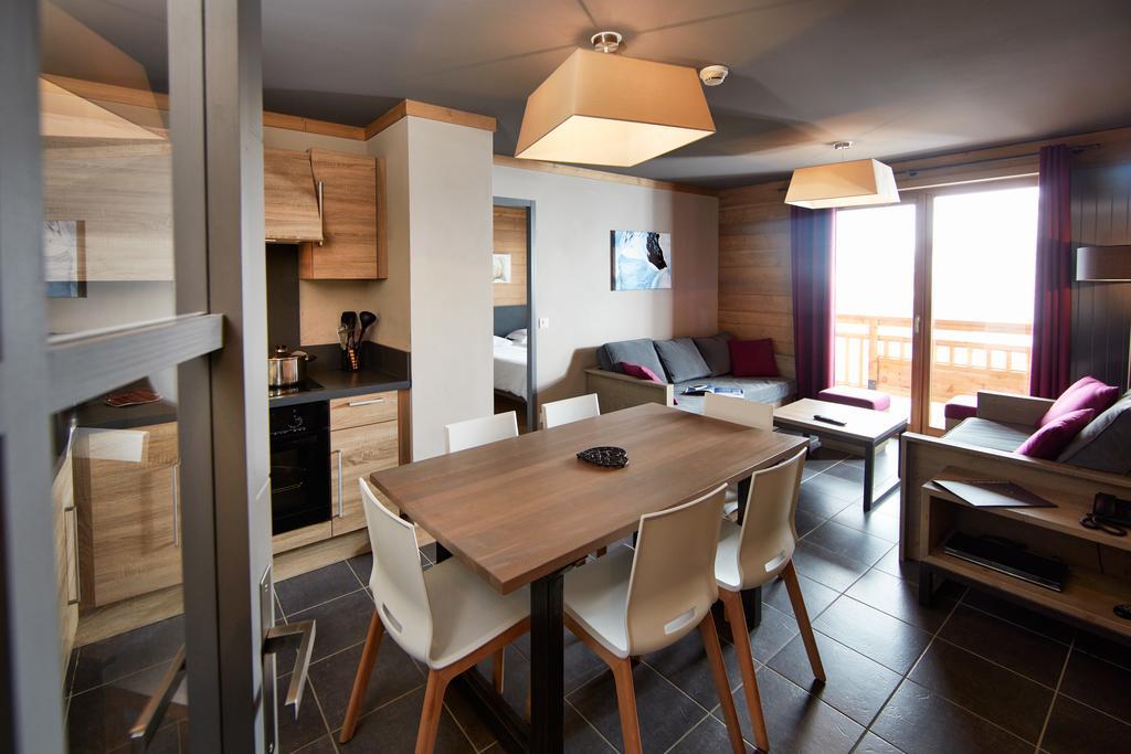 Cgh Residences & Spas Les Chalets Du Soleil Contemporain Saint-Martin-de-Belleville Room photo